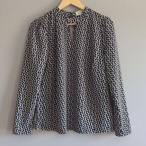 ✔️⚓️Melloday Black and White Blouse